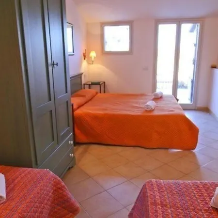 Ferienhaus Fuer 6 Personen Ca 60 Qm In Cefalu, Sizilien Nordkueste Von Sizilien Holiday home