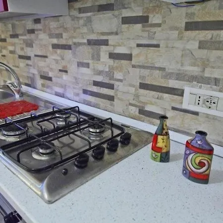 Ferienhaus Fuer 6 Personen Ca 60 Qm In Cefalu, Sizilien Nordkueste Von Sizilien * Cefalu
